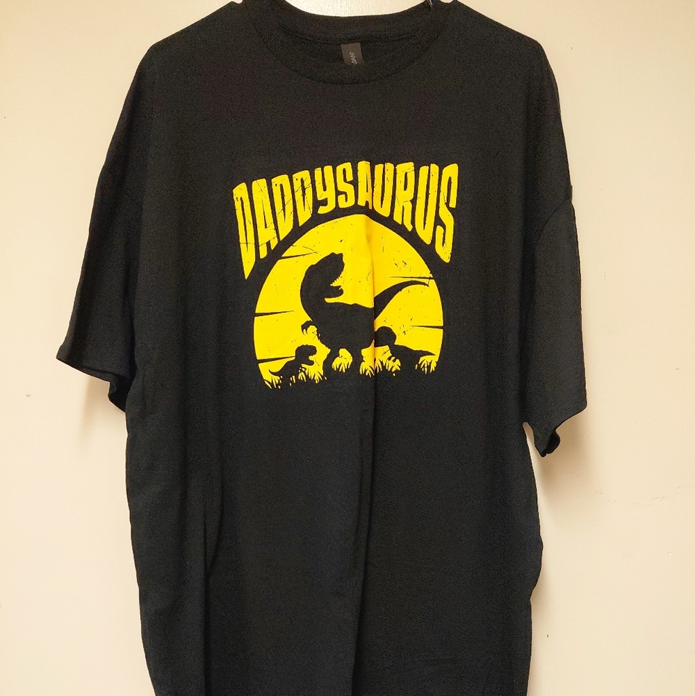 DaddySaurus Graphic Men's Tee Shirt- Black & Yellow